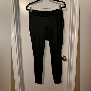 Toward pleather leggings